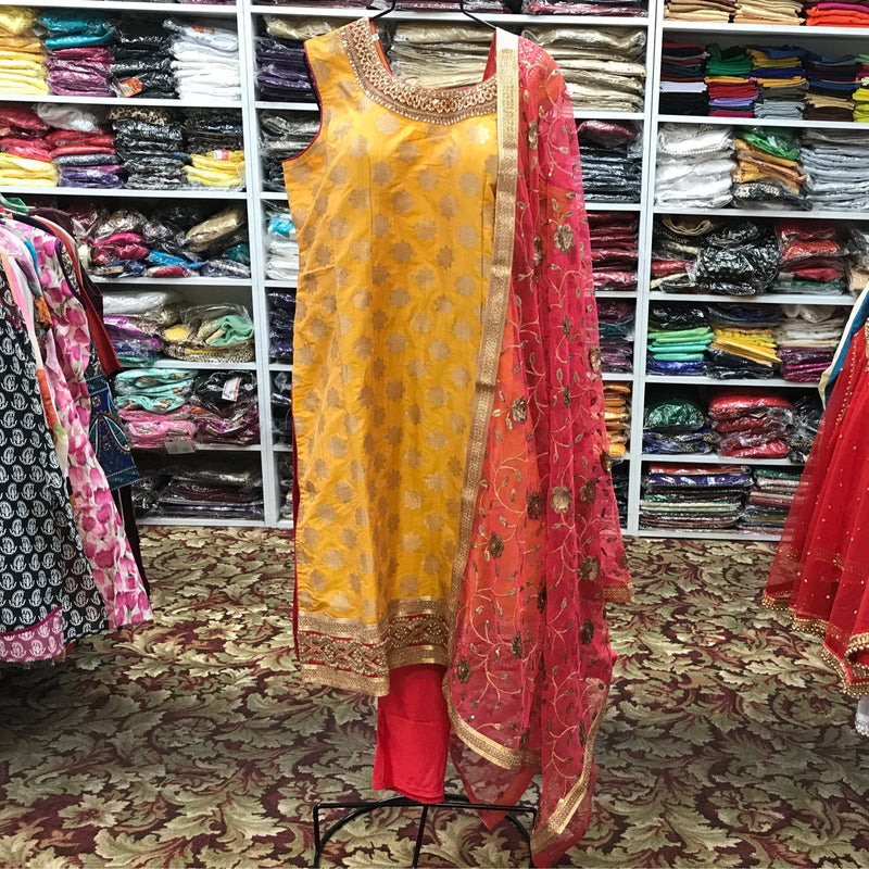 Kurta Churidar Dupatta Size 48