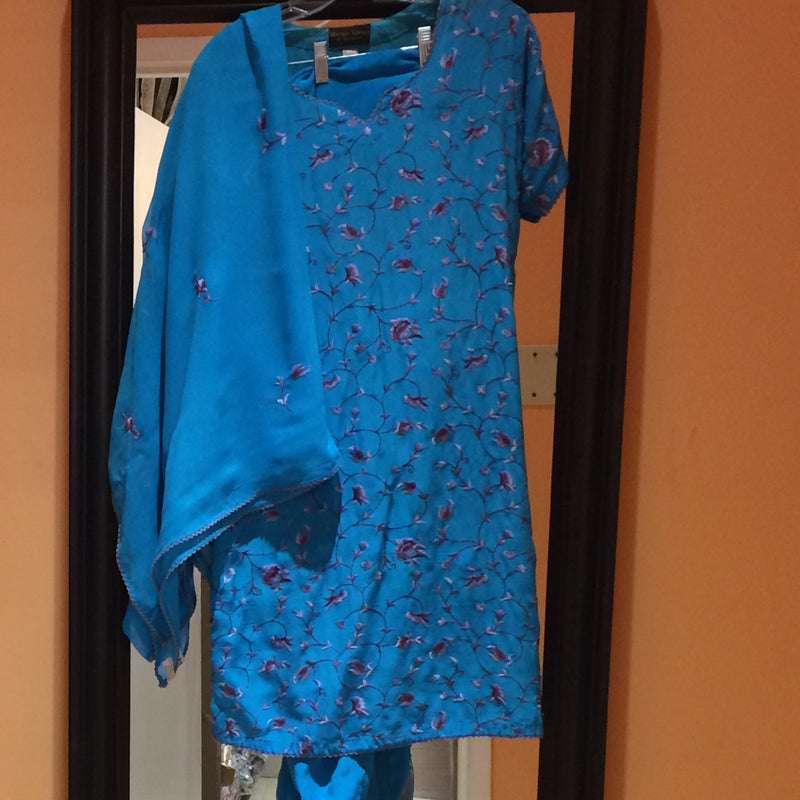 Shalwar Kameez Size 42