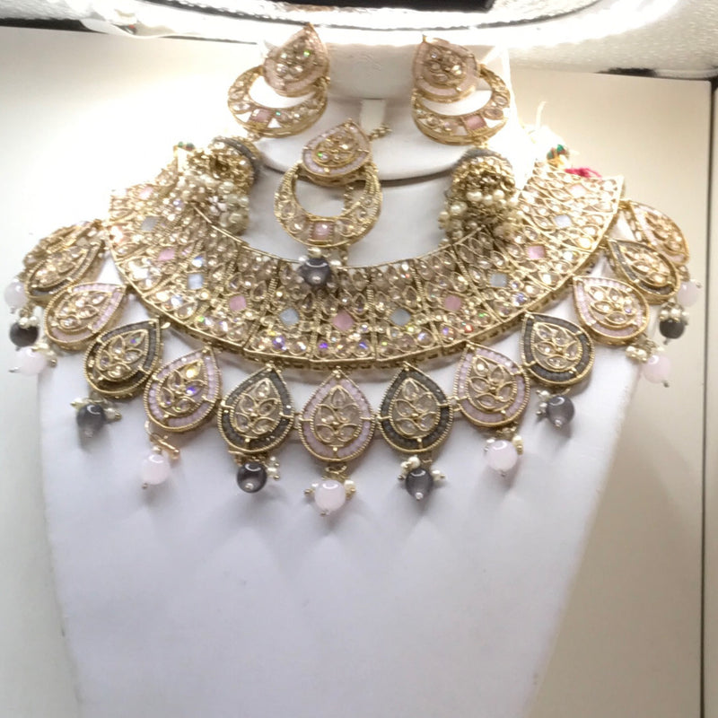 Necklace set