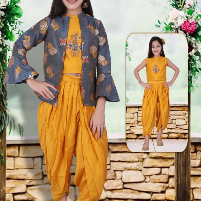BLOUSE JACKET/ TROUSER, SIZE 38