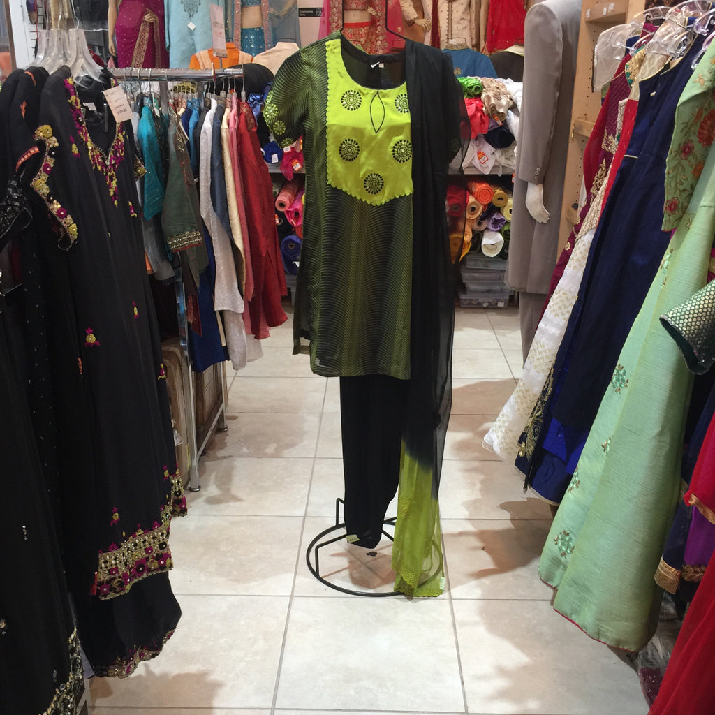 Shalwar Kameez Size 38