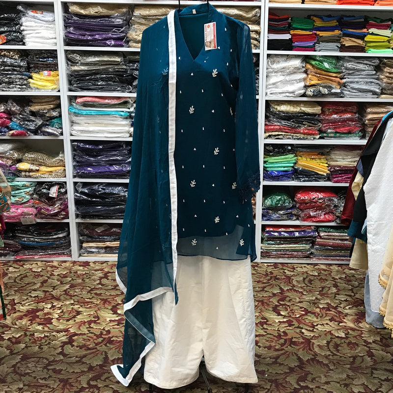 Pakistani Suit Size 40