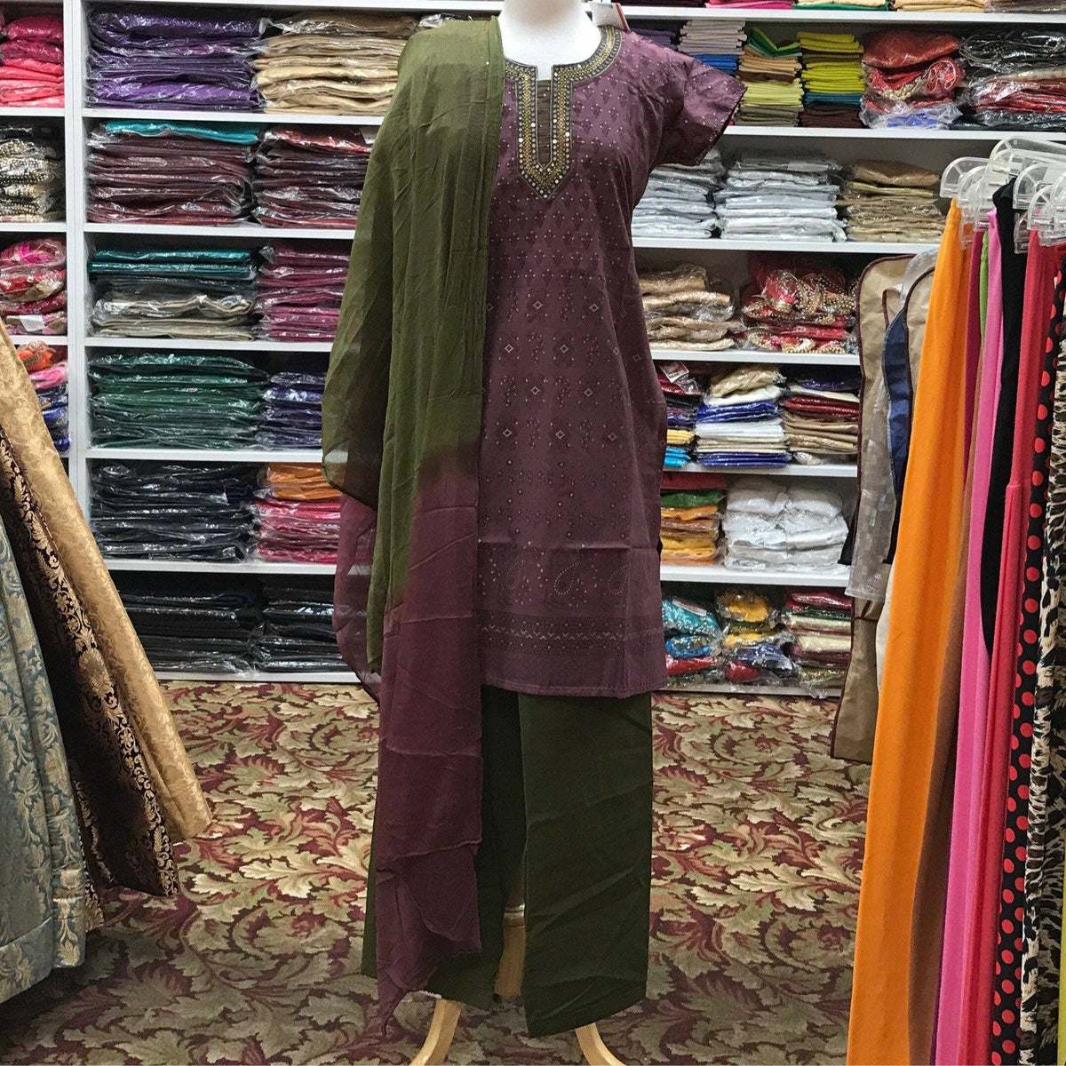 KURTA SHALWAR DUPATTA SIZE 40 - Mirage Sarees