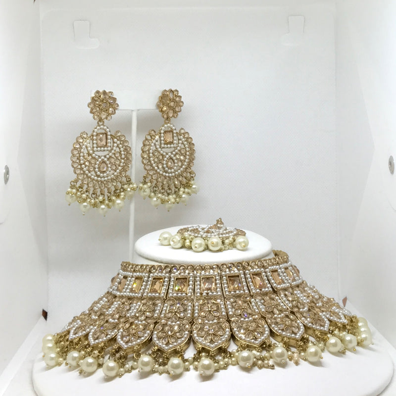 NECKLACE SET