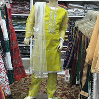 KURTA TROUSER DUPATTA SIZE 24