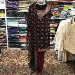 Kurta Churidar Dupatta Size 38