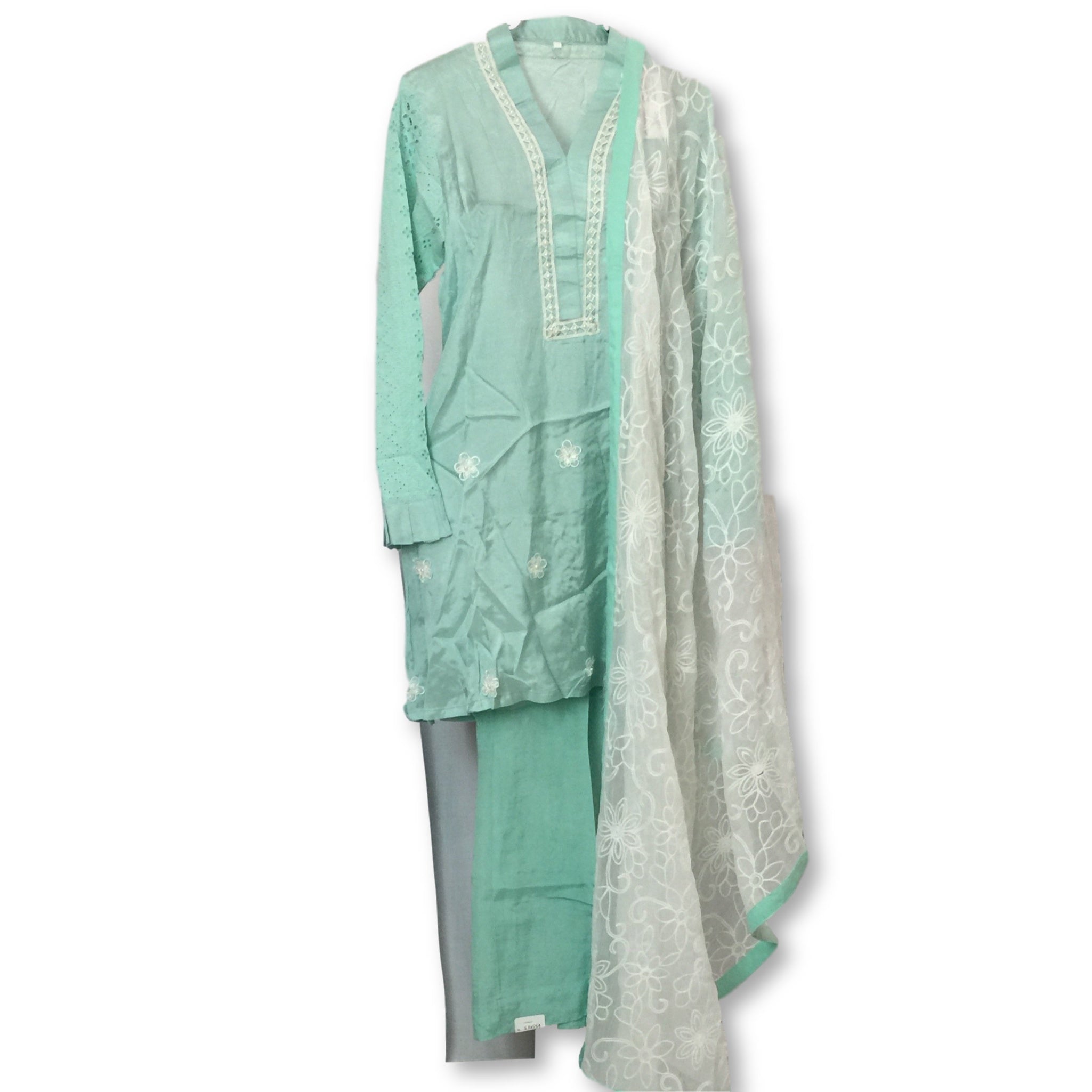 Pakistani Suit Size 42