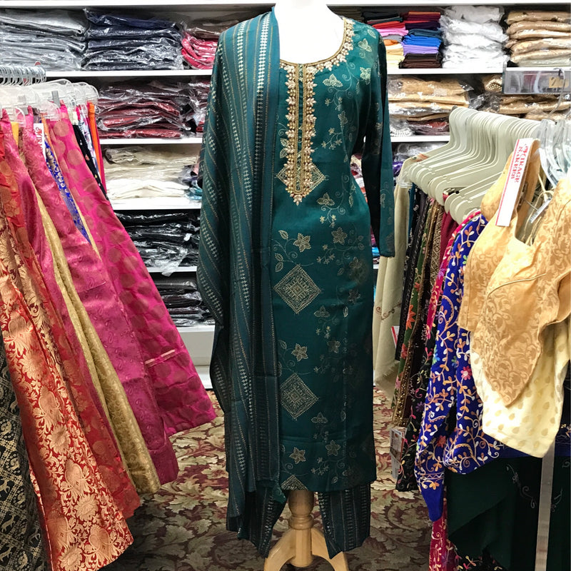 KURTA TROUSER SCARF SIZE 54