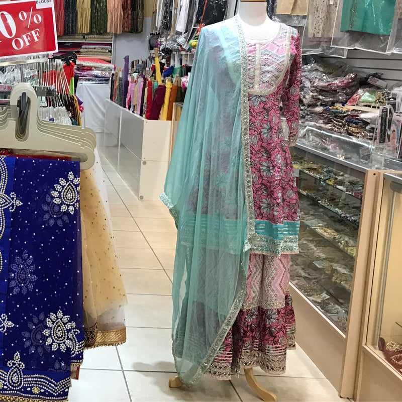 KURTA TROUSER SCARF SIZE 40