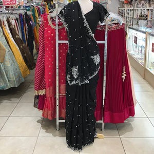 SAREE/READY/BLOUSE