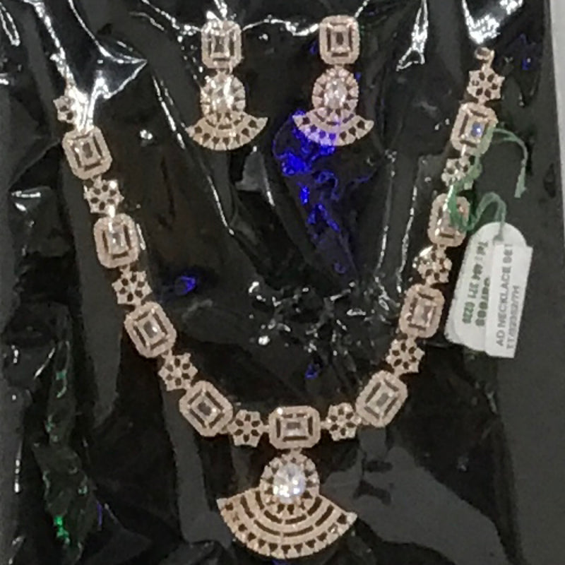 AD NECKLACE SET