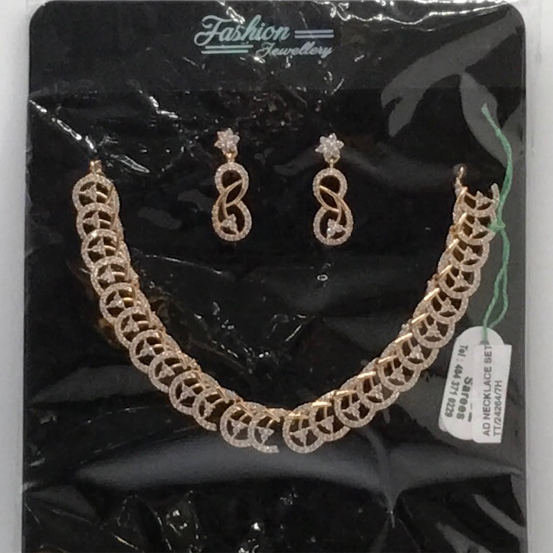 AD NECKLACE SET
