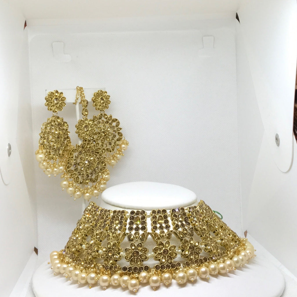 NECKLACE SET