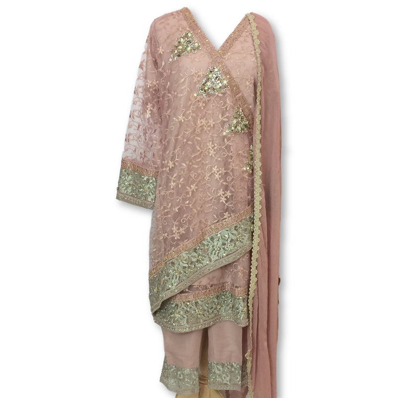 Pakistani Suit Size 54