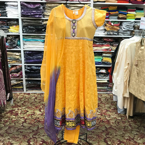 Kurta Churidar Dupatta Size 36