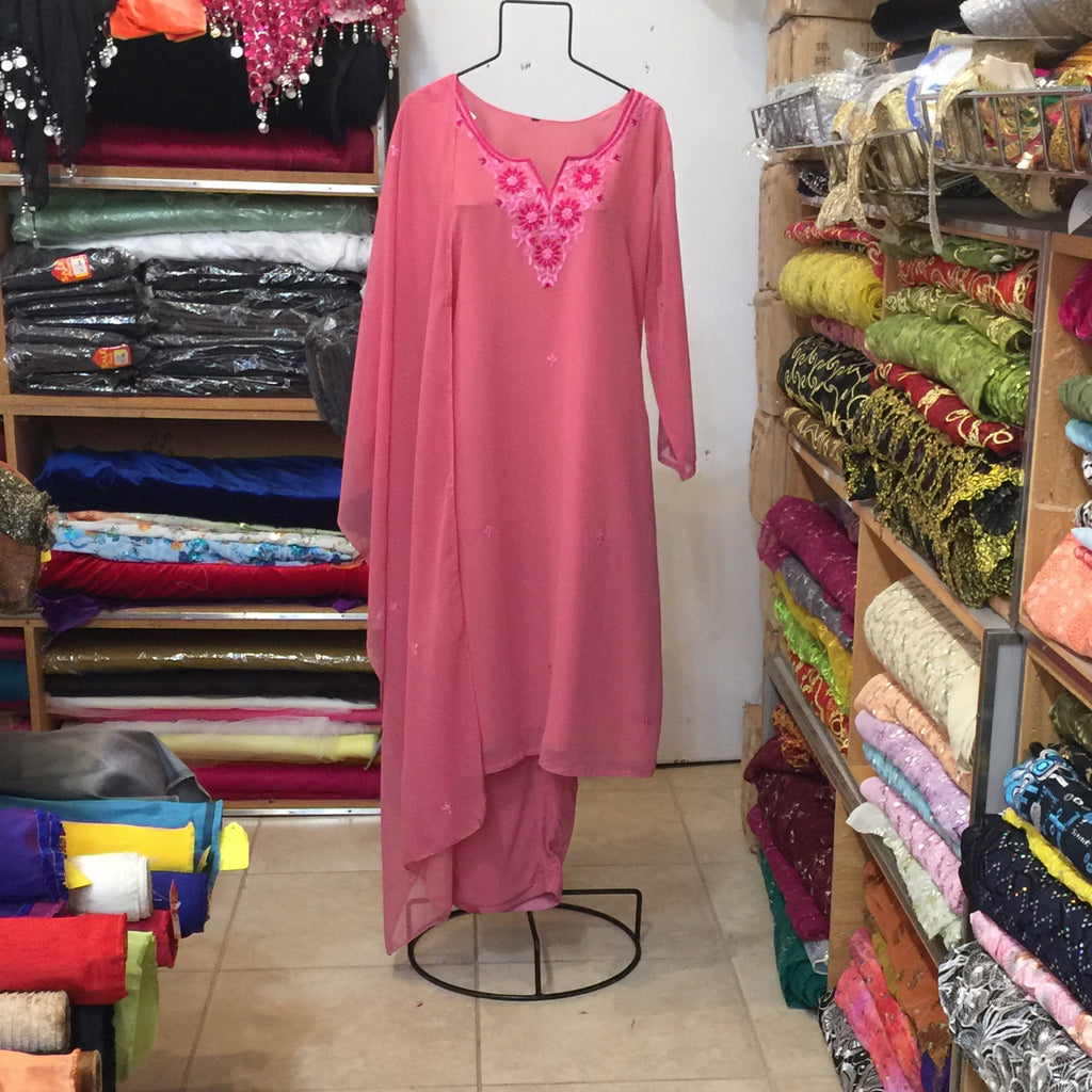 Shalwar Kameez Size 42