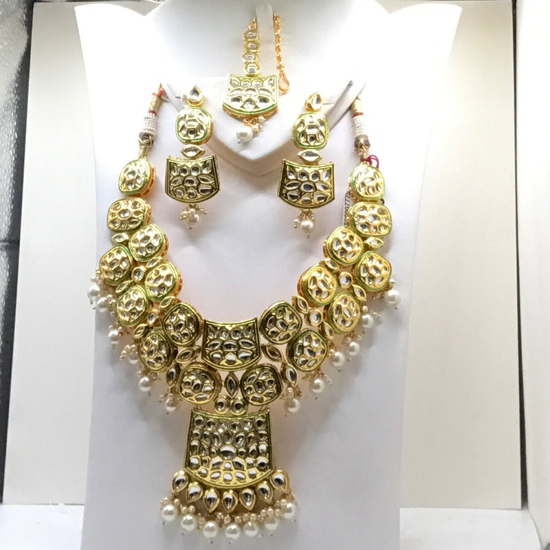 Necklace set