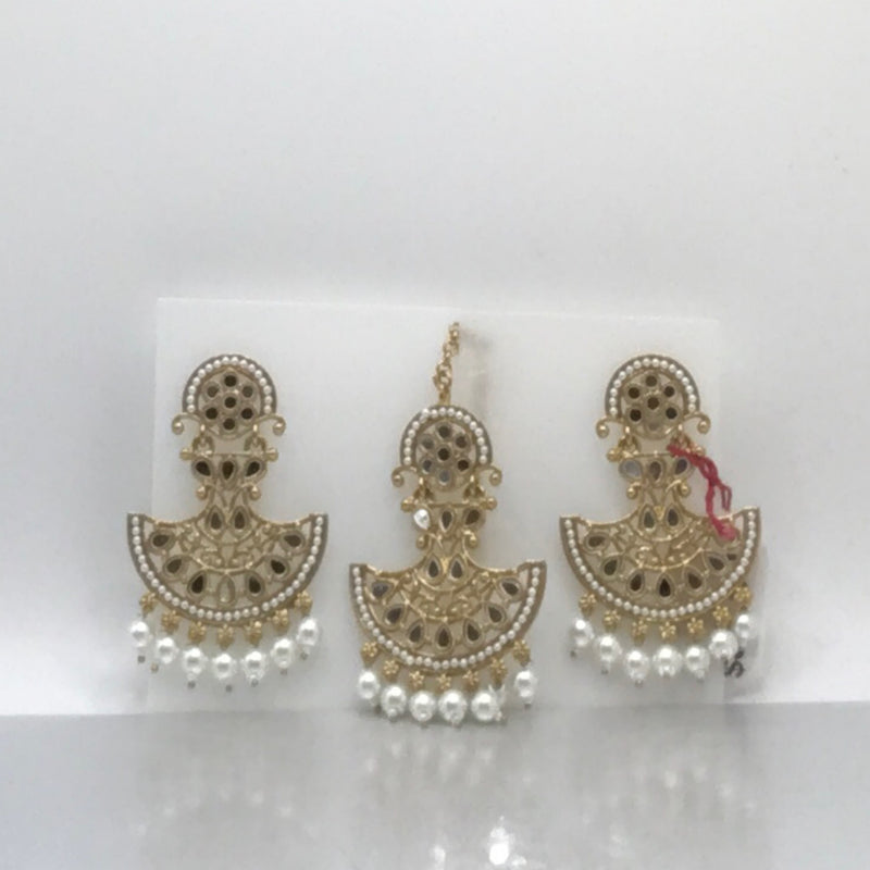EARRINGS/ TIKKA