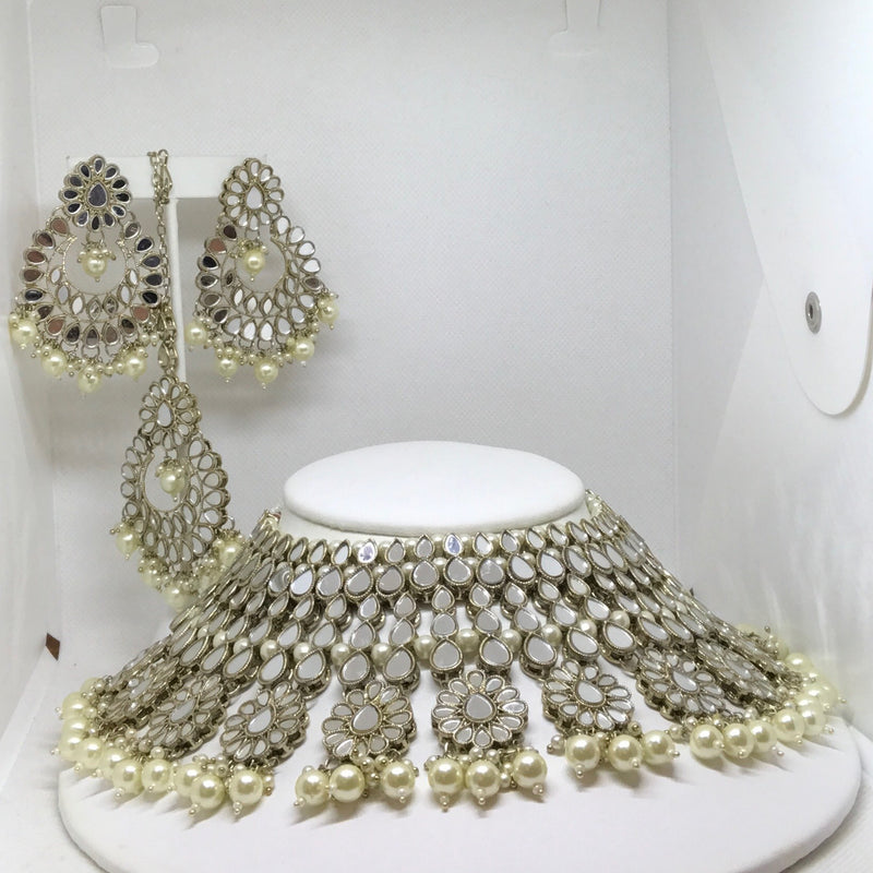 NECKLACE SET