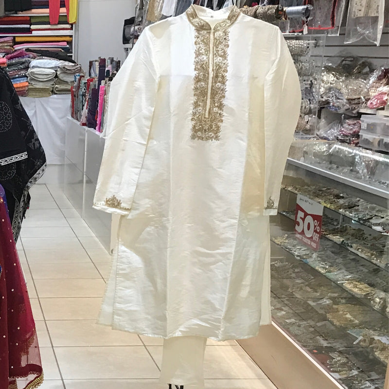 KURTA PAJAMA SIZE 42