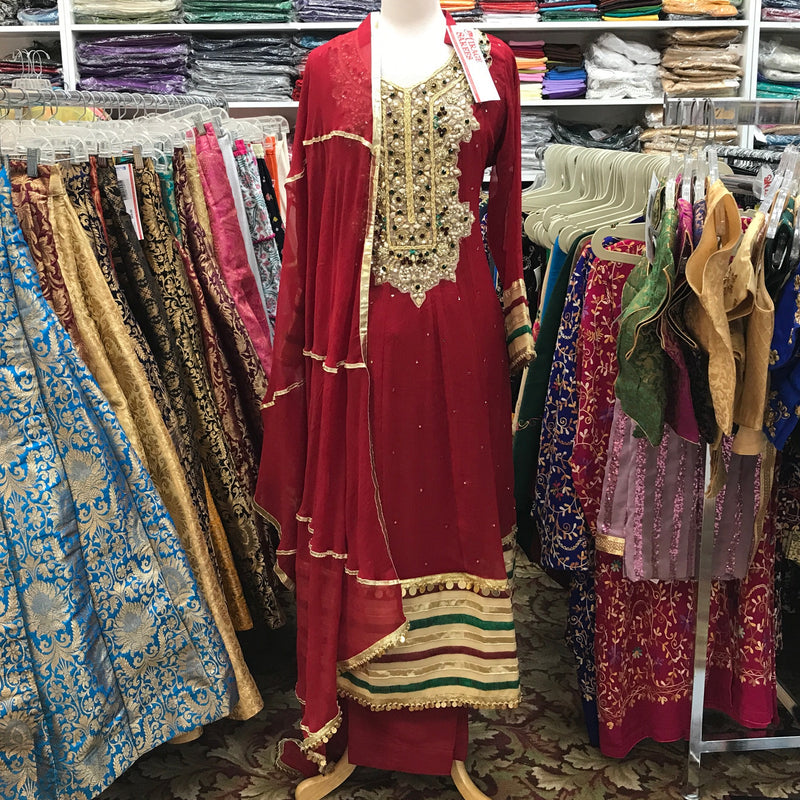 PAKISTANI SUIT SIZE 48