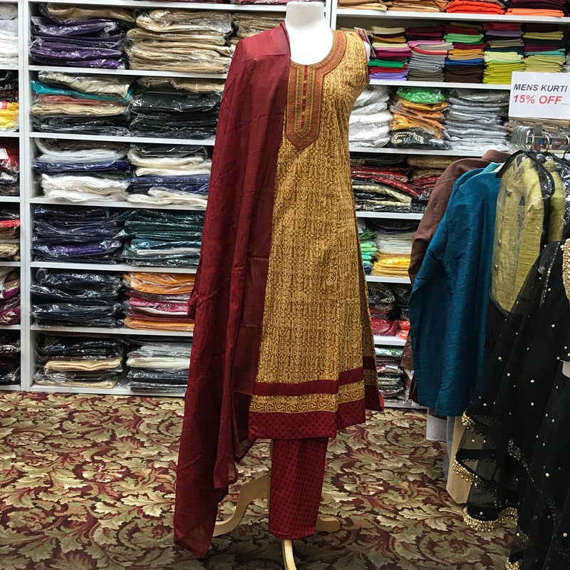 Kurta Churidar Dupatta Size 40 - Mirage Sari Center