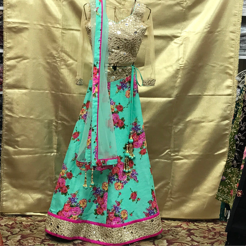 LEHENGA CHOLI DUPATTA SIZE 32
