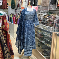 KURTA TROUSER SCARF, SIZE 40