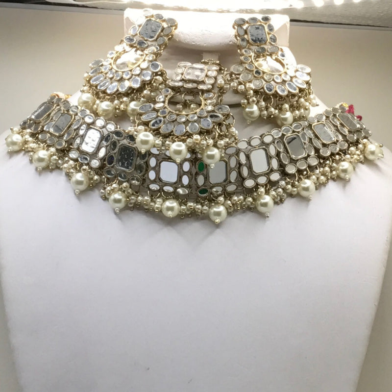 Necklace set