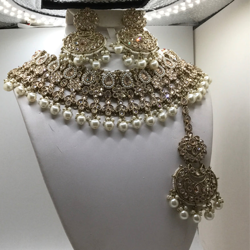 NECKLACE SET
