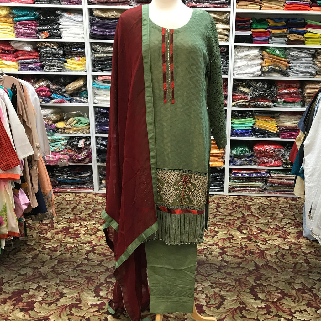 Pakistani Suit Size 44