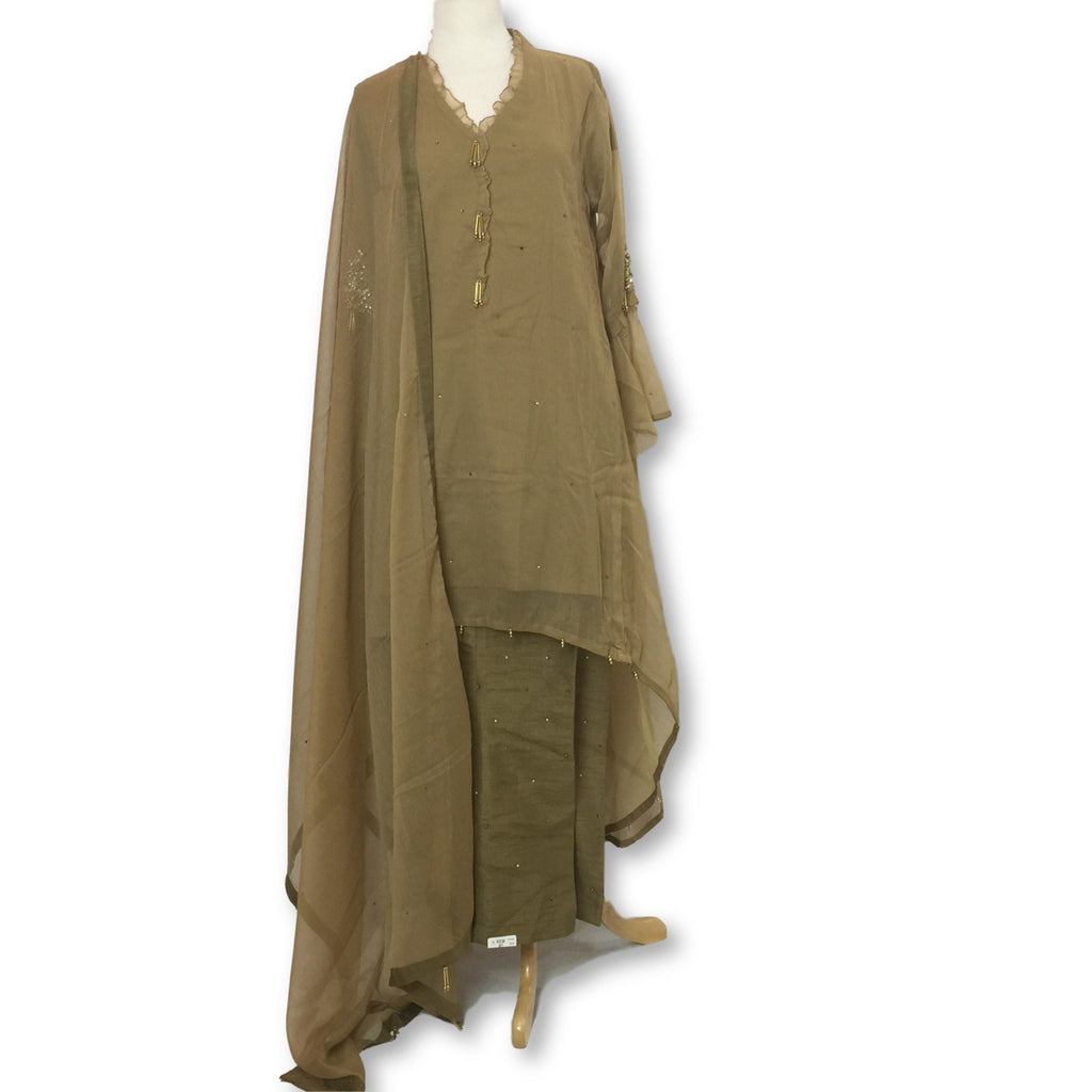 Pakistani Suit Size 48