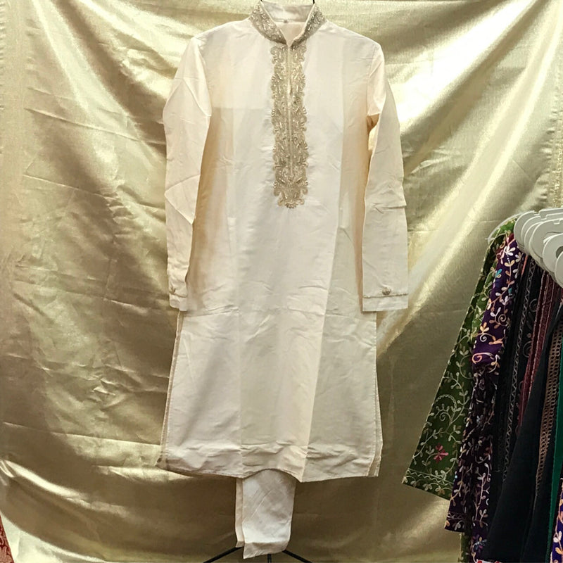 KURTA PAJAMA SIZE 40