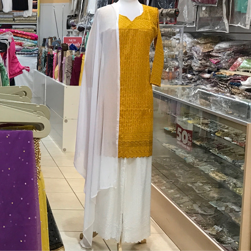 KURTA TROUSER SCARF SIZE 40