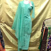 PAKISTANI SUIT SIZE 52