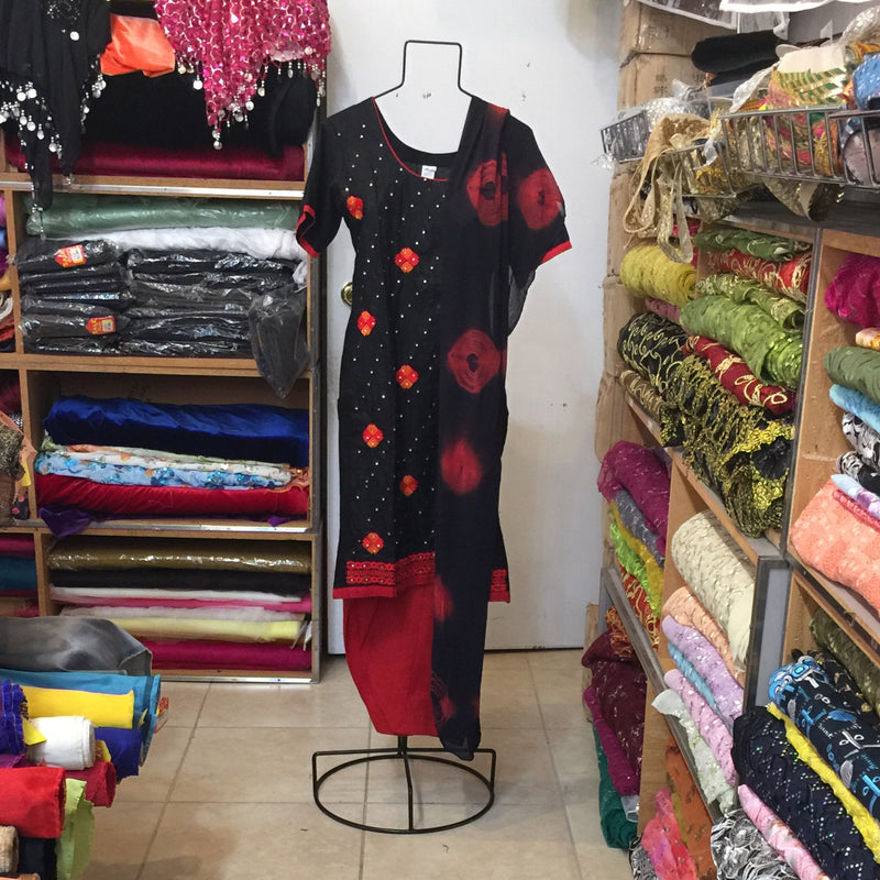 Shalwar Kameez Size 42
