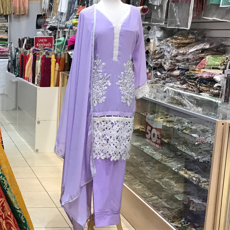 PAKISTANI SUIT, SIZE 42