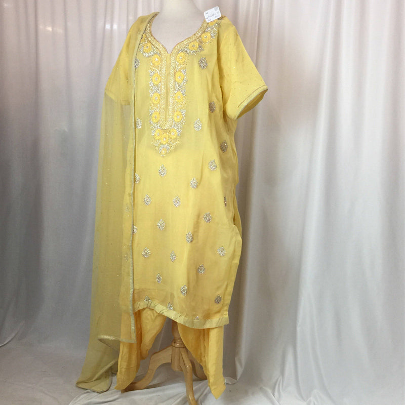 Shalwar Kurta - Mirage Sarees