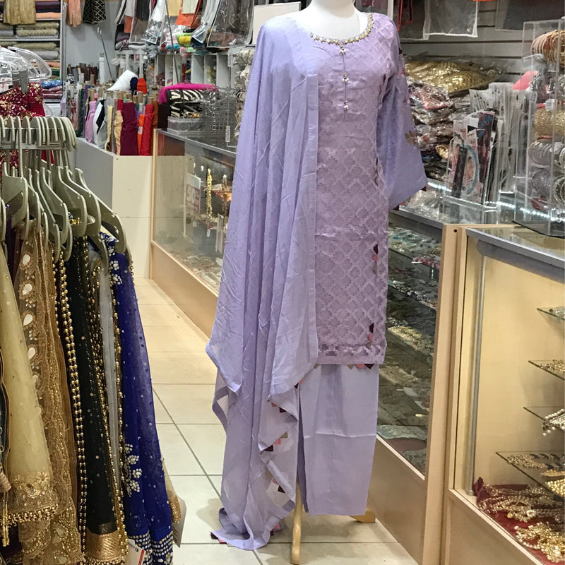 KURTA TROUSER SCARF, SIZE MEDIUM