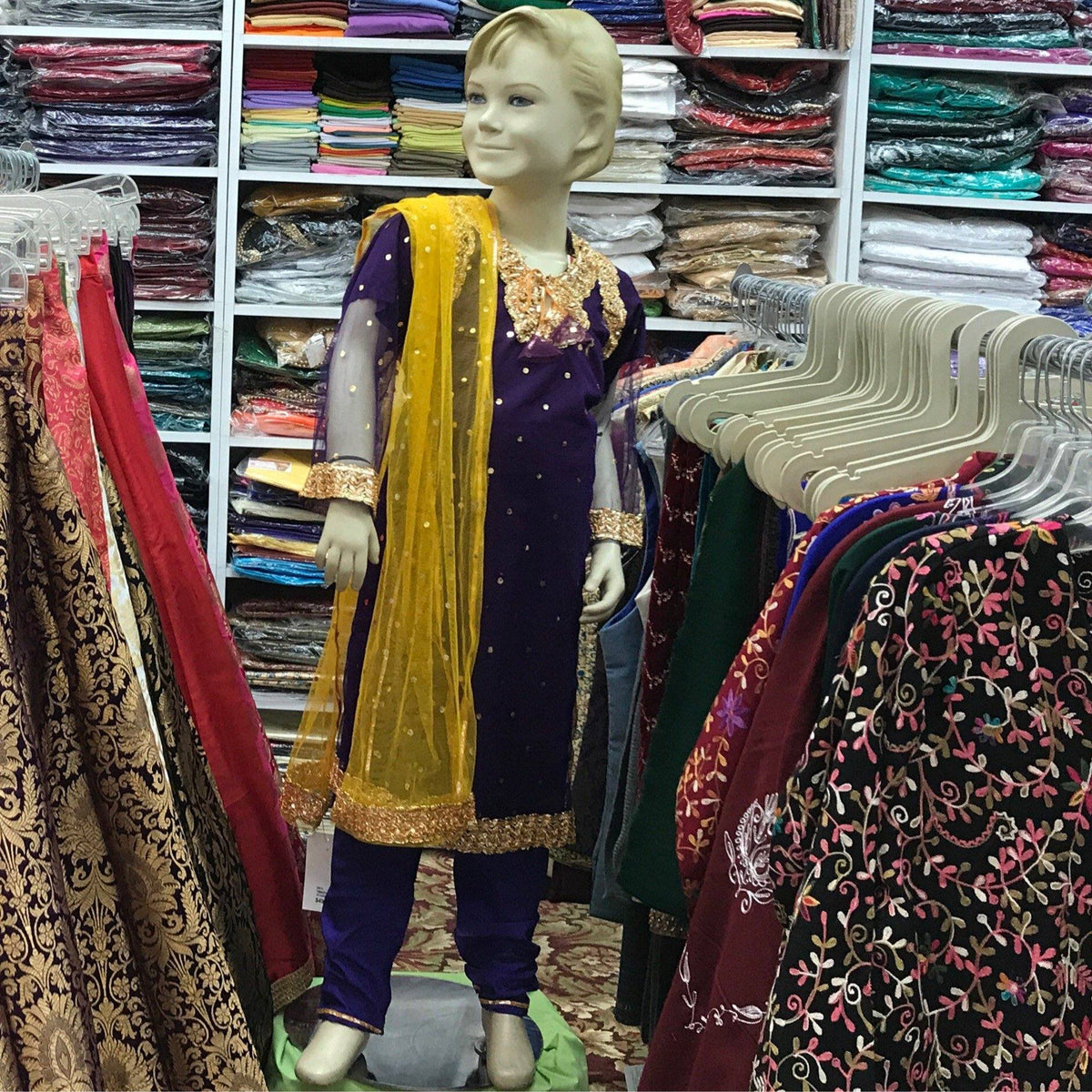 KURTA CHURIDAR DUPATTA SIZE 34 - Mirage Sarees