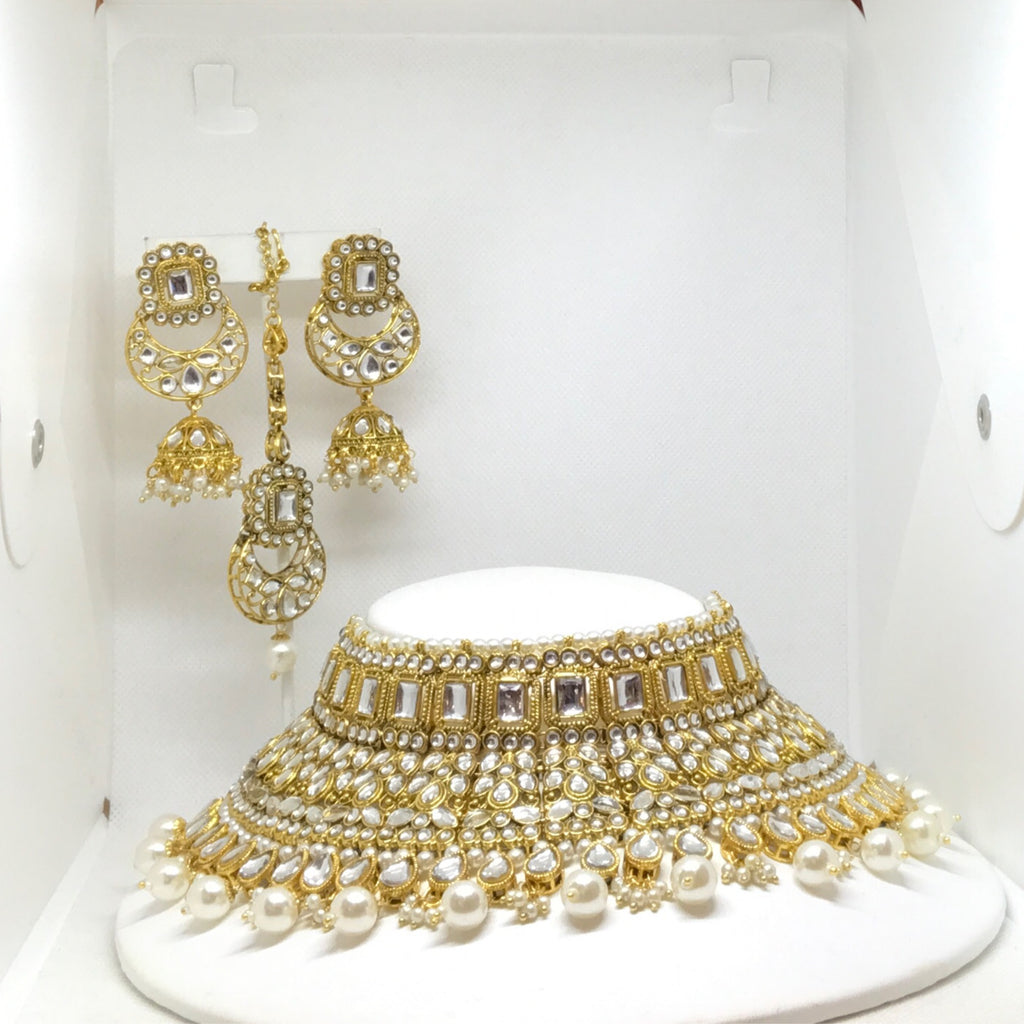 NECKLACE SET