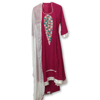 Pakistani Suit Size 38