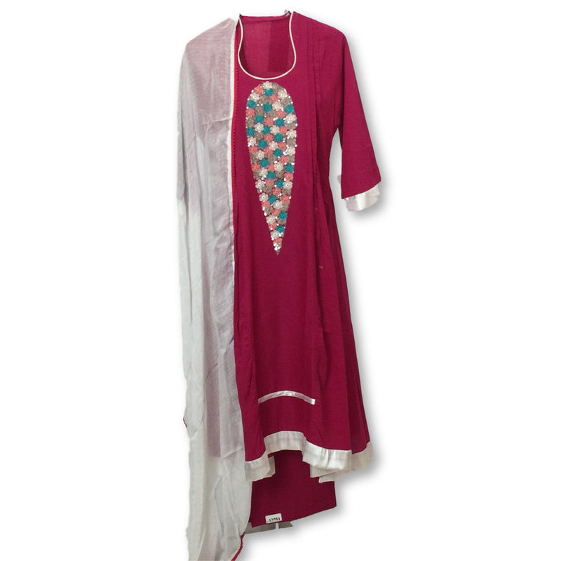 Pakistani Suit Size 38