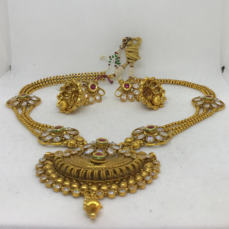 NECKLACE SET