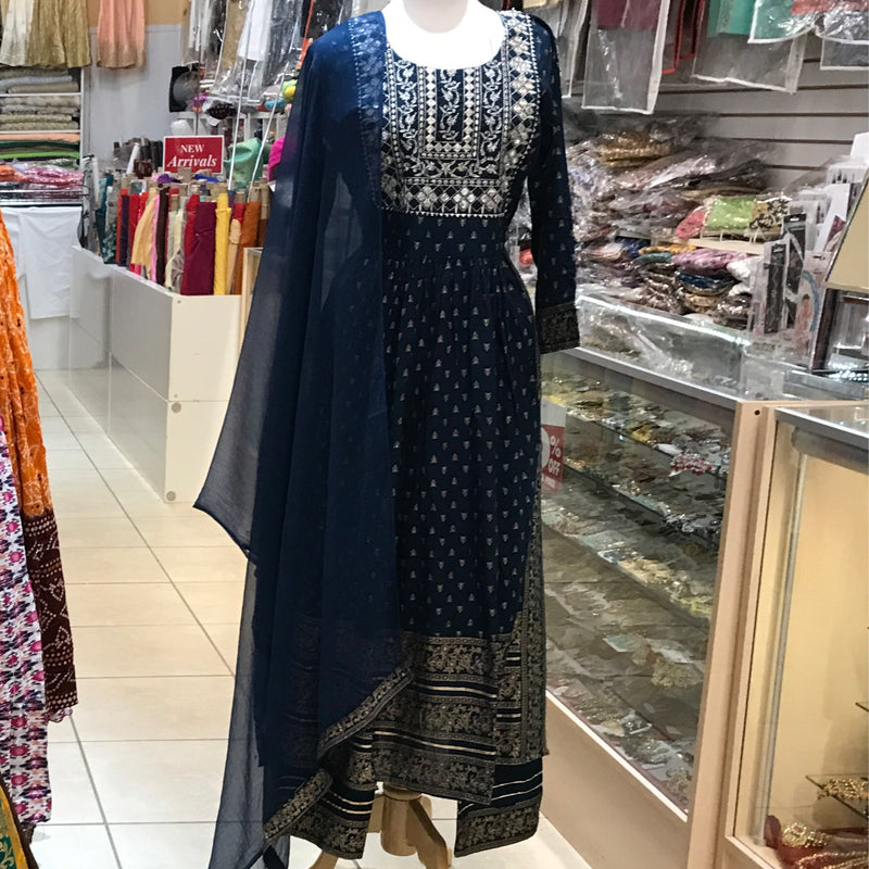 KURTA TROUSER SCARF, SIZE 42