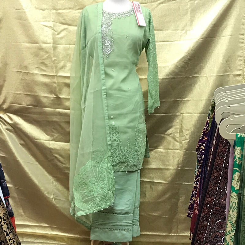 PAKISTANI SUIT SIZE 44