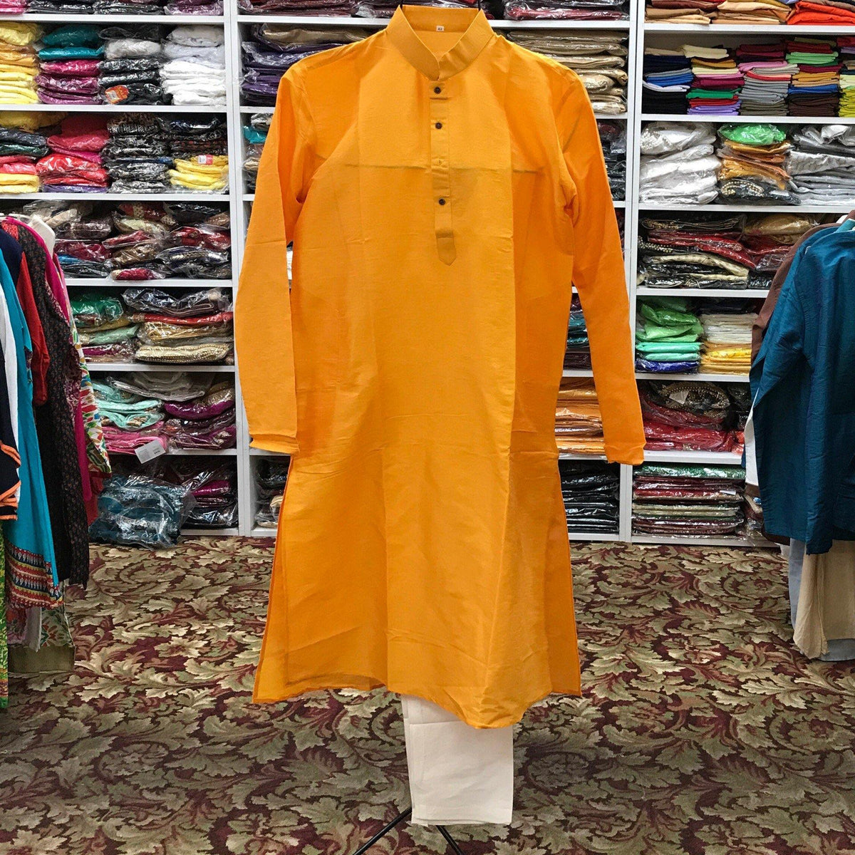 Kurta Pajama Size 42 - Mirage Sari Center