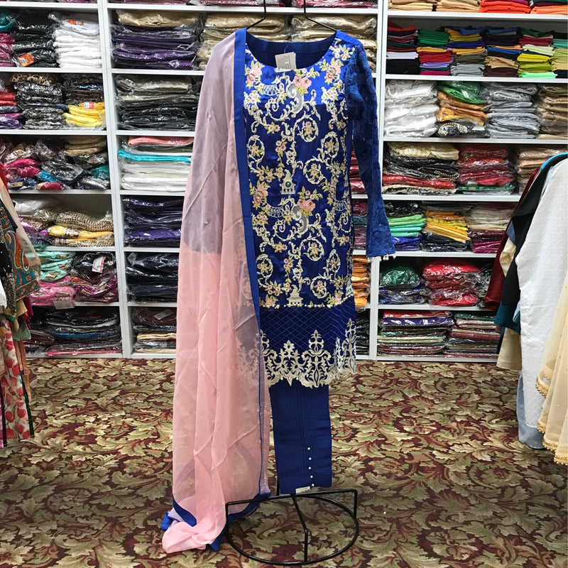 Pakistani Suit Size 36