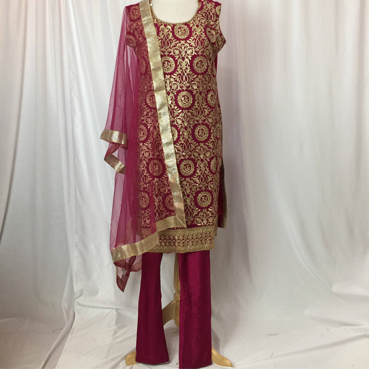 Kurta Churidar Size 44 - Mirage Sarees