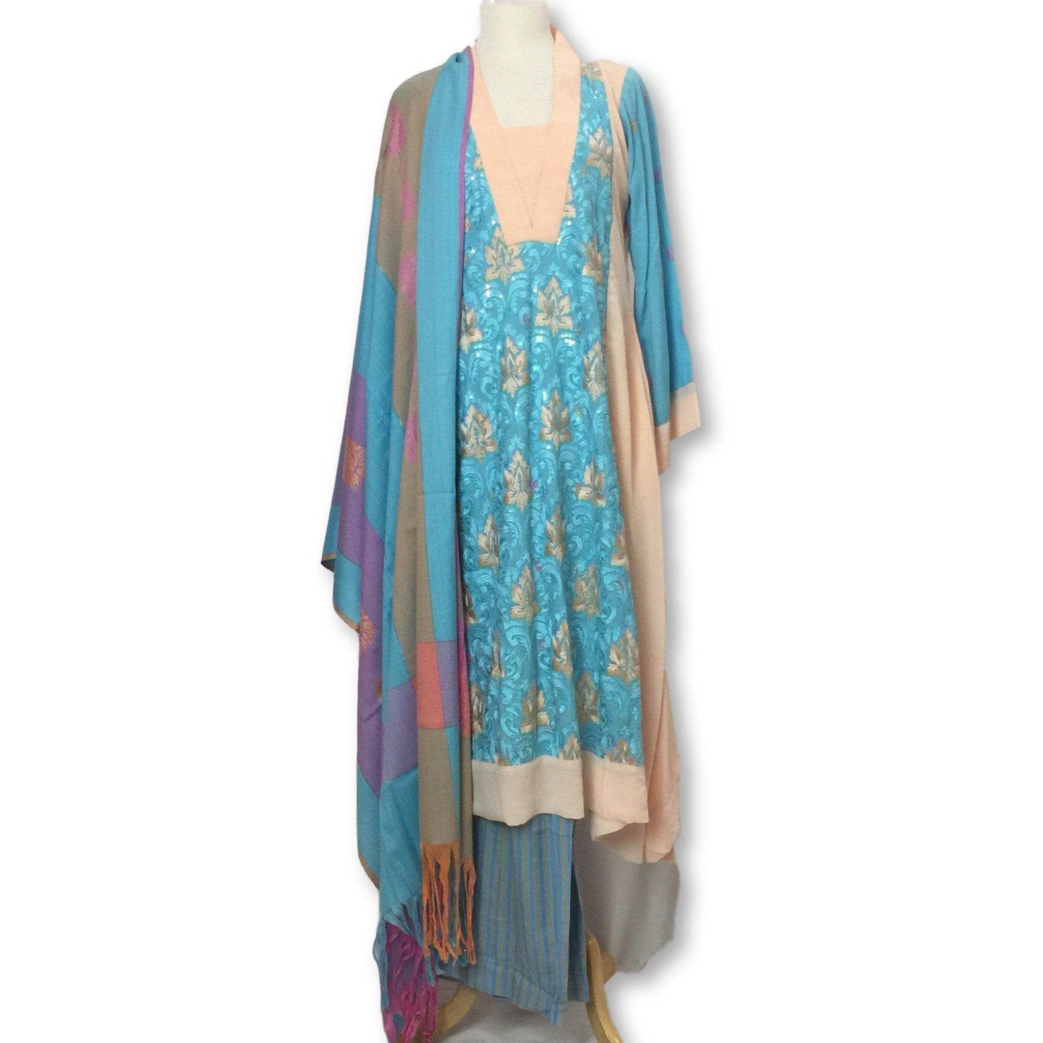 Pakistani Suit Size 42